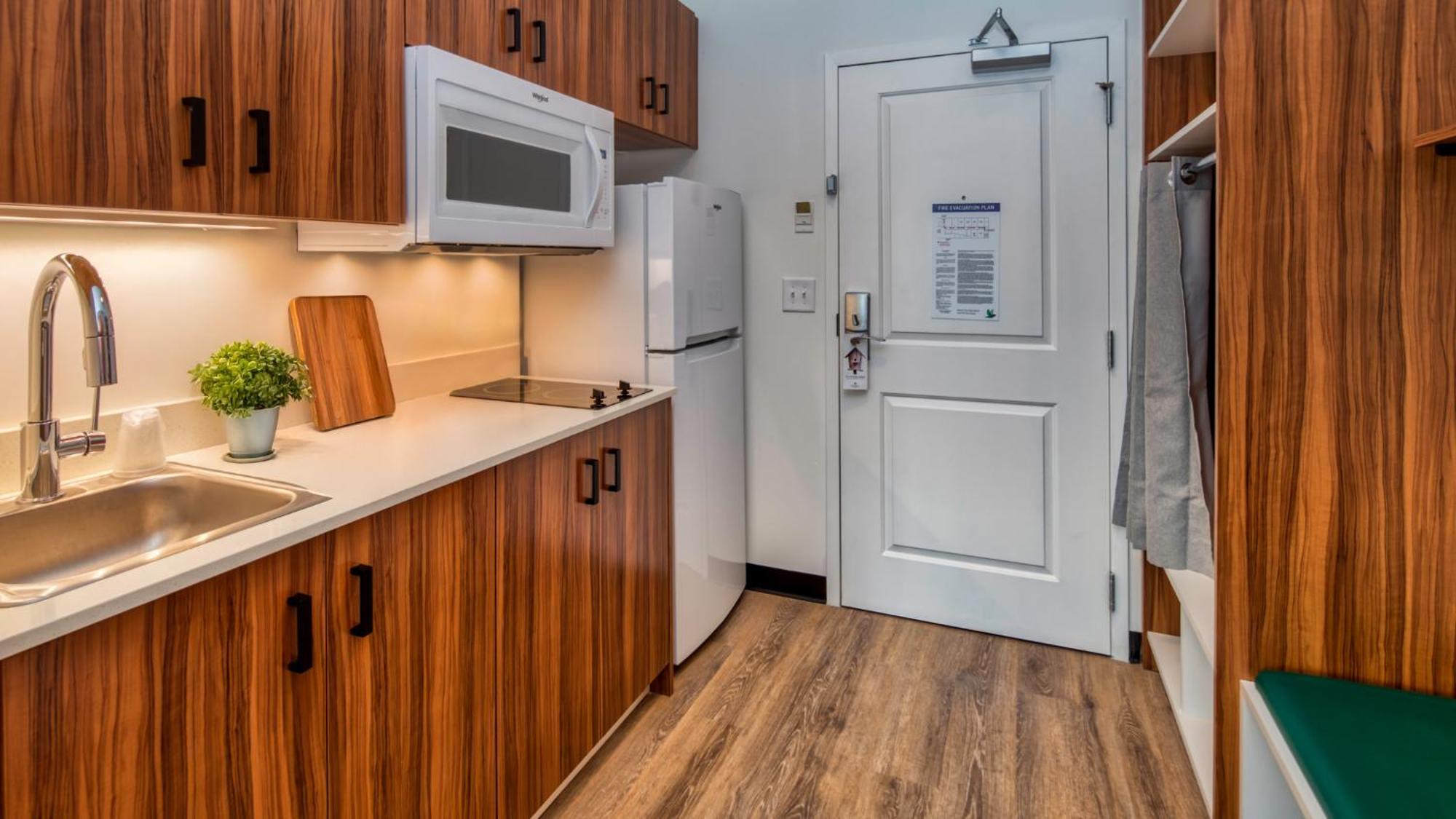 Uptown Suites Extended Stay Tampa Fl - Riverview Екстер'єр фото